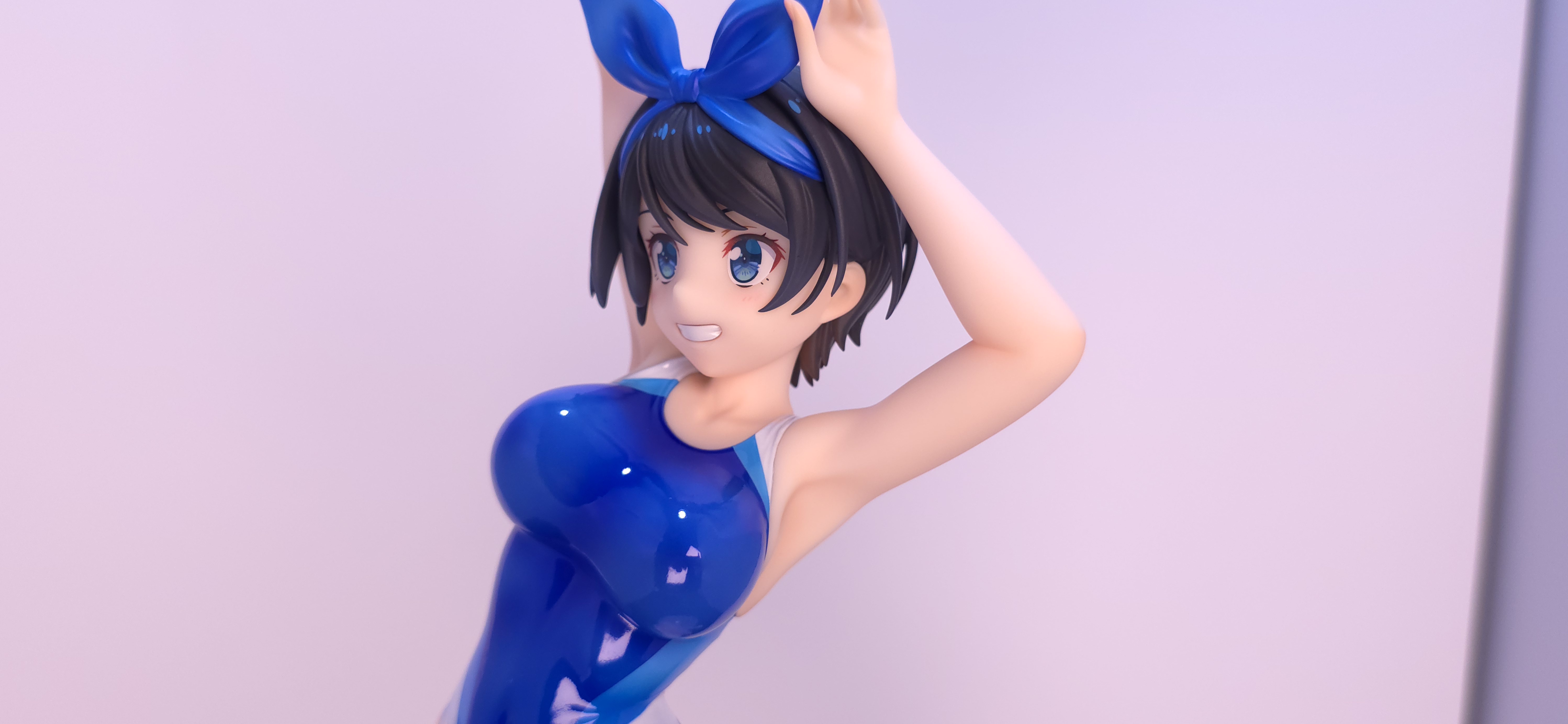 フィギュアレビュー】彼女、お借りします 更科 瑠夏 競泳水着Ver. 1/7